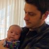Criza din Ucraina: cuplu din Marea Britanie acasă cu copilul surogat născut la Kiev