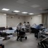 Copii născuți de mame surogat, inclusiv ai unor cupluri de români, blocați într-un buncăr din Kiev, fără materiale sanitare și lapte praf