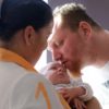 Zeci de cupluri de români îşi aşteaptă bebeluşii de la Kiev. Apel pentru salvarea copiilor şi a mamelor surogat