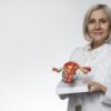 Sindromul Rokitansky și maternitatea surogat: când părinția biologică este posibilă fără uter